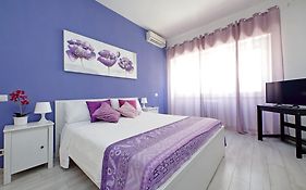 Victoria Apartment